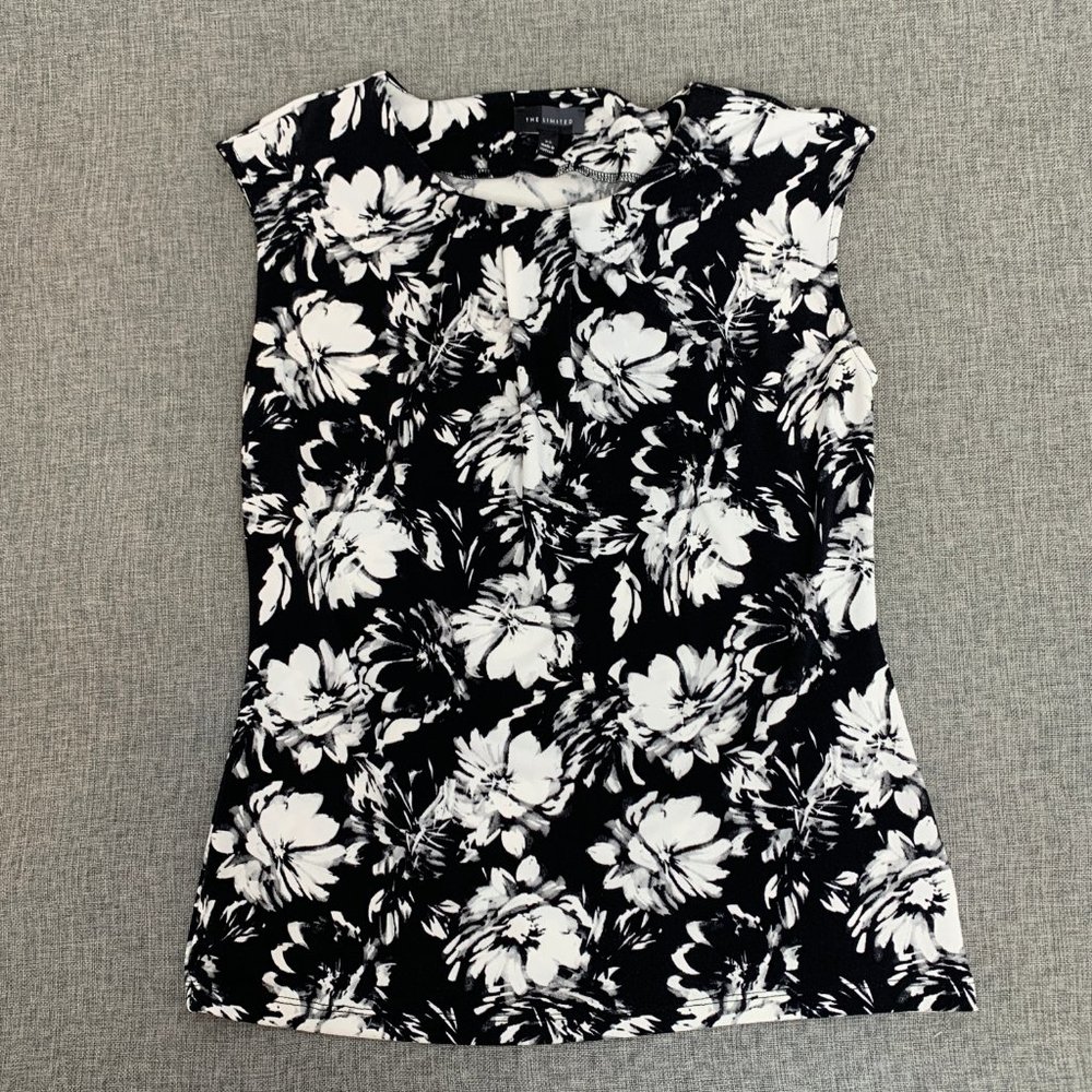 The Limited Floral Sleeveless Top Black White Cute Blouse XS Pleated Round Neck